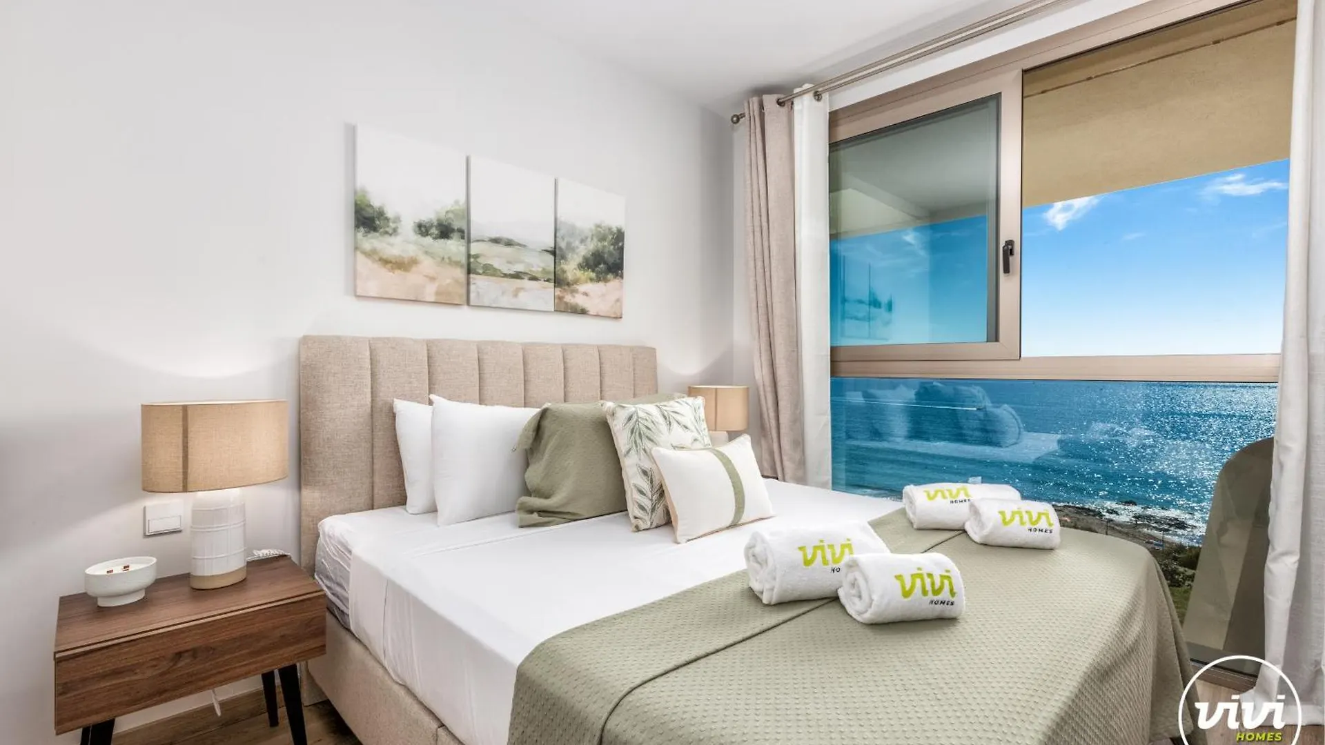 Vivi Homes - Emerald Pool, Sea View, Gym & Sauna El Faro Apartment