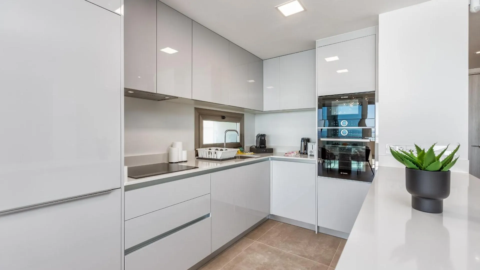 Apartment Vivi Homes - Emerald Pool, Sea View, Gym & Sauna El Faro Spain